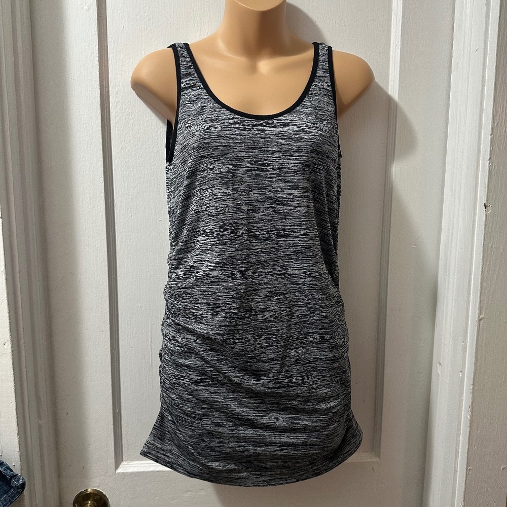 unbranded grey maternity tank top in S